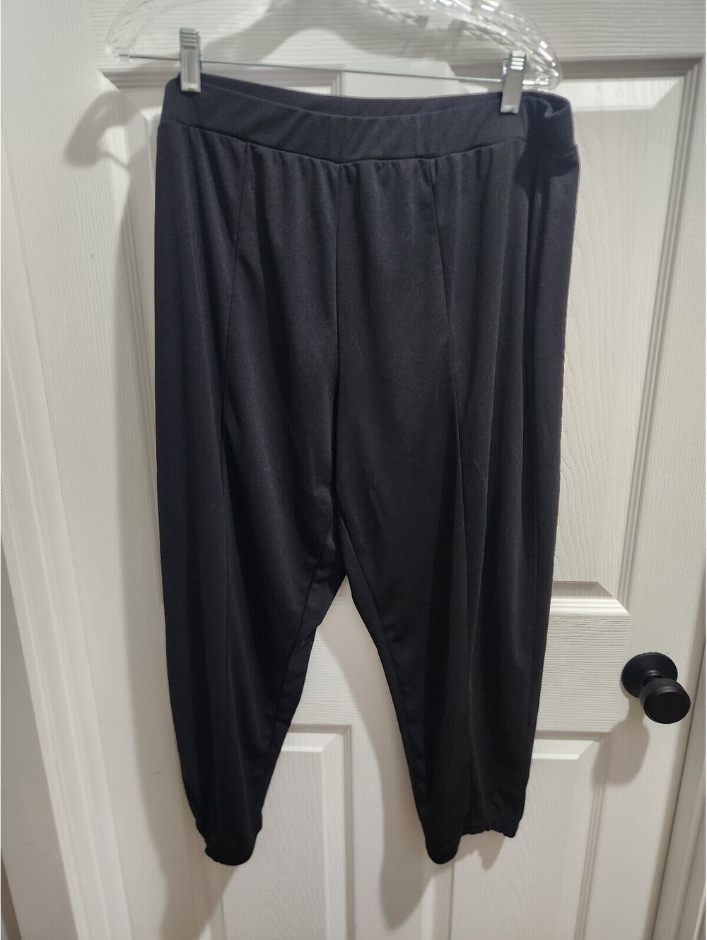 Avenue Women's Black Relaxed Fit Pants Size 18/20